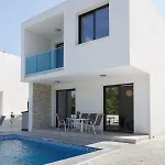 Villa Cosy - By Imh Travel & Tours