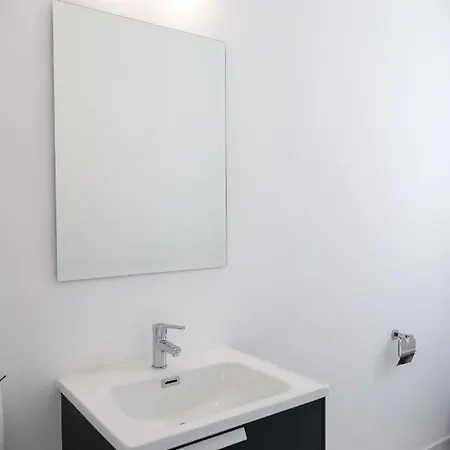 Cosy - By Imh Travel & Tours