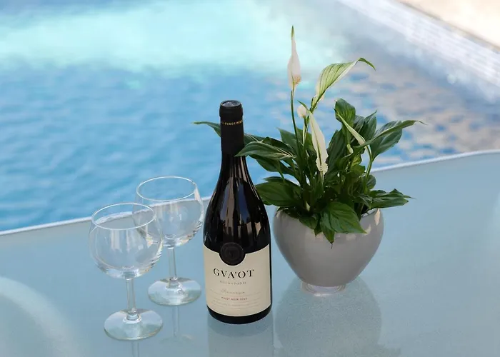 Cosy - By Imh Travel & Tours *