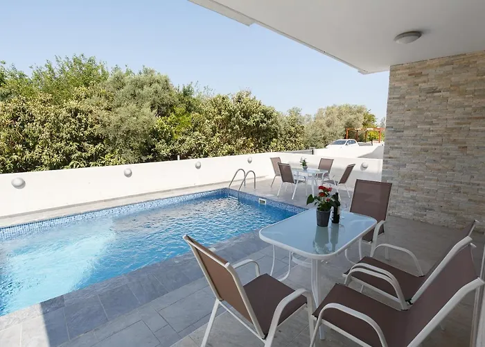 Cosy - By Imh Travel&tours Villa *